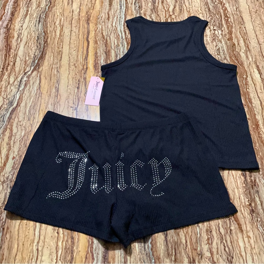 Juicy Couture - Picture 2 of 3